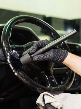 Intérieur volant pinceau